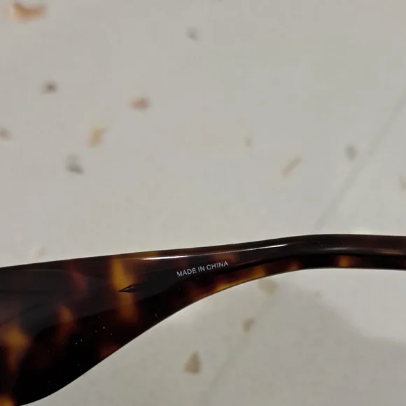 NWT Tory Burch Brown Sunglasses with Orange Case - Picture 7 of 10